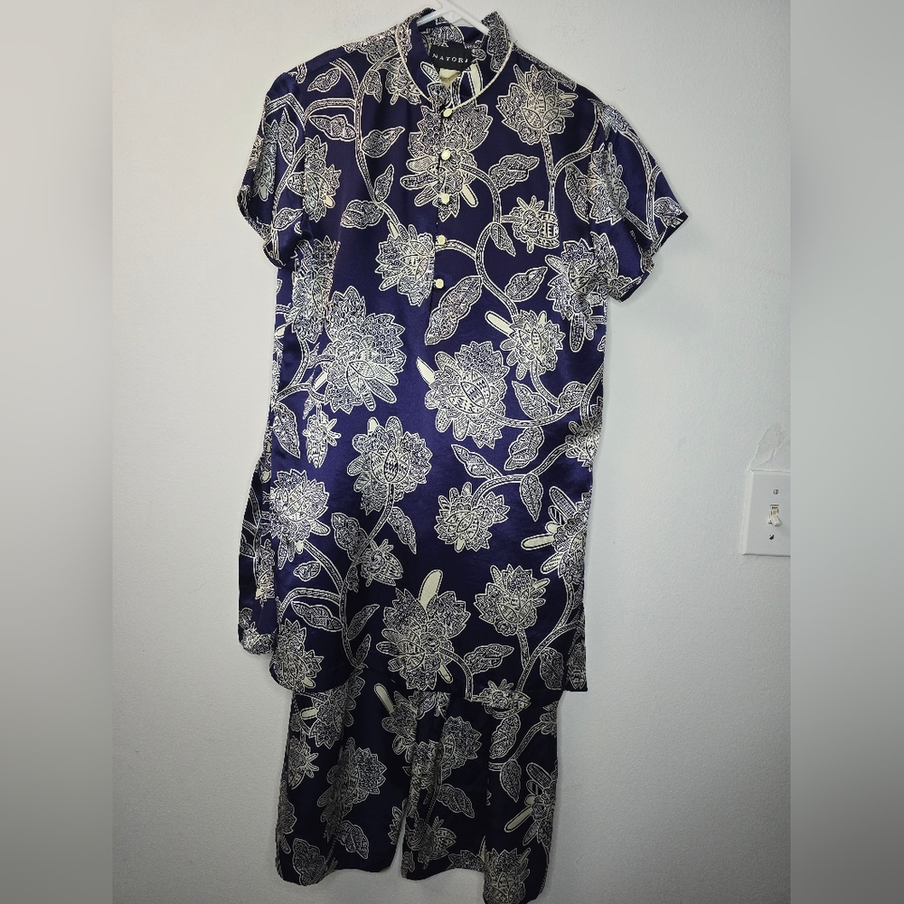 Natori Navy and White Floral Pajama Set